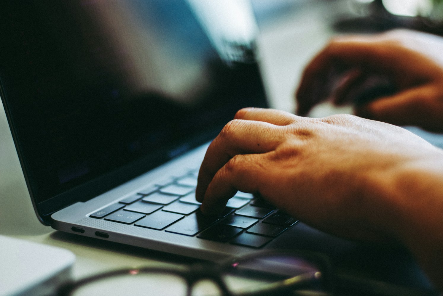 火箭VPN下载安装使用全攻略：一键解锁全球网络，保护隐私安全