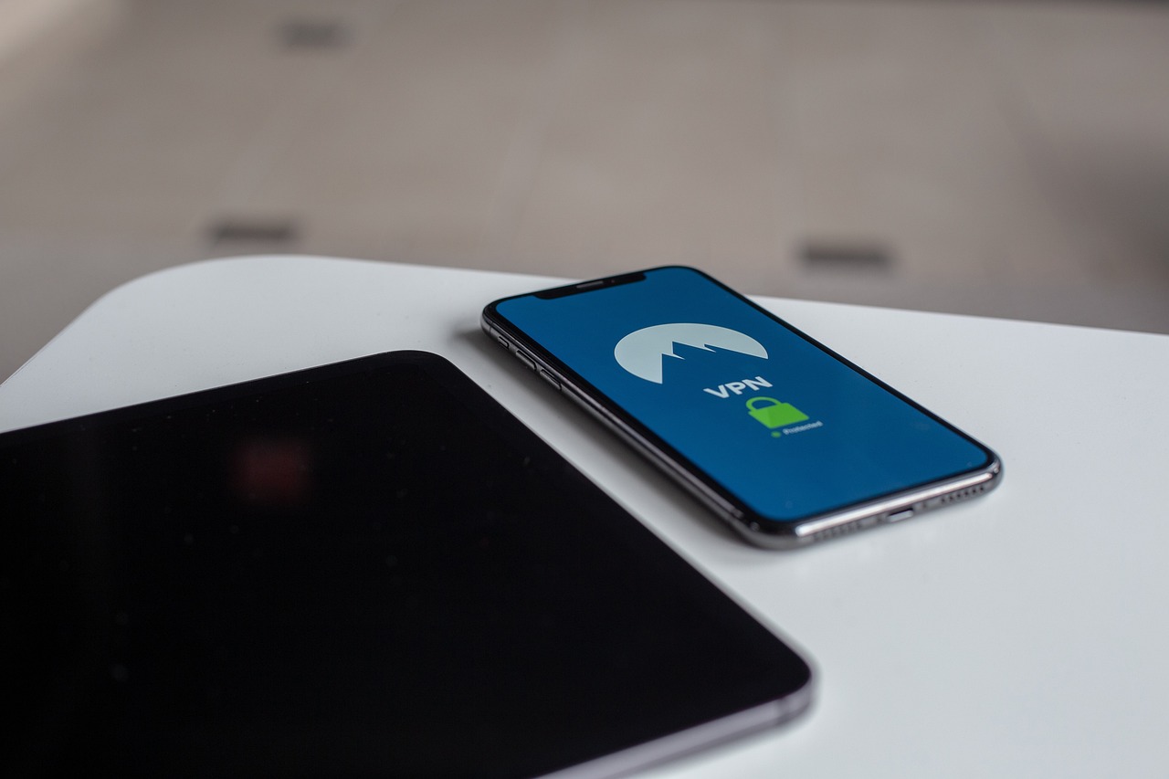 iOS快连先锋版:一键极速连接,轻松解决苹果设备网络加速与隐私保护难题