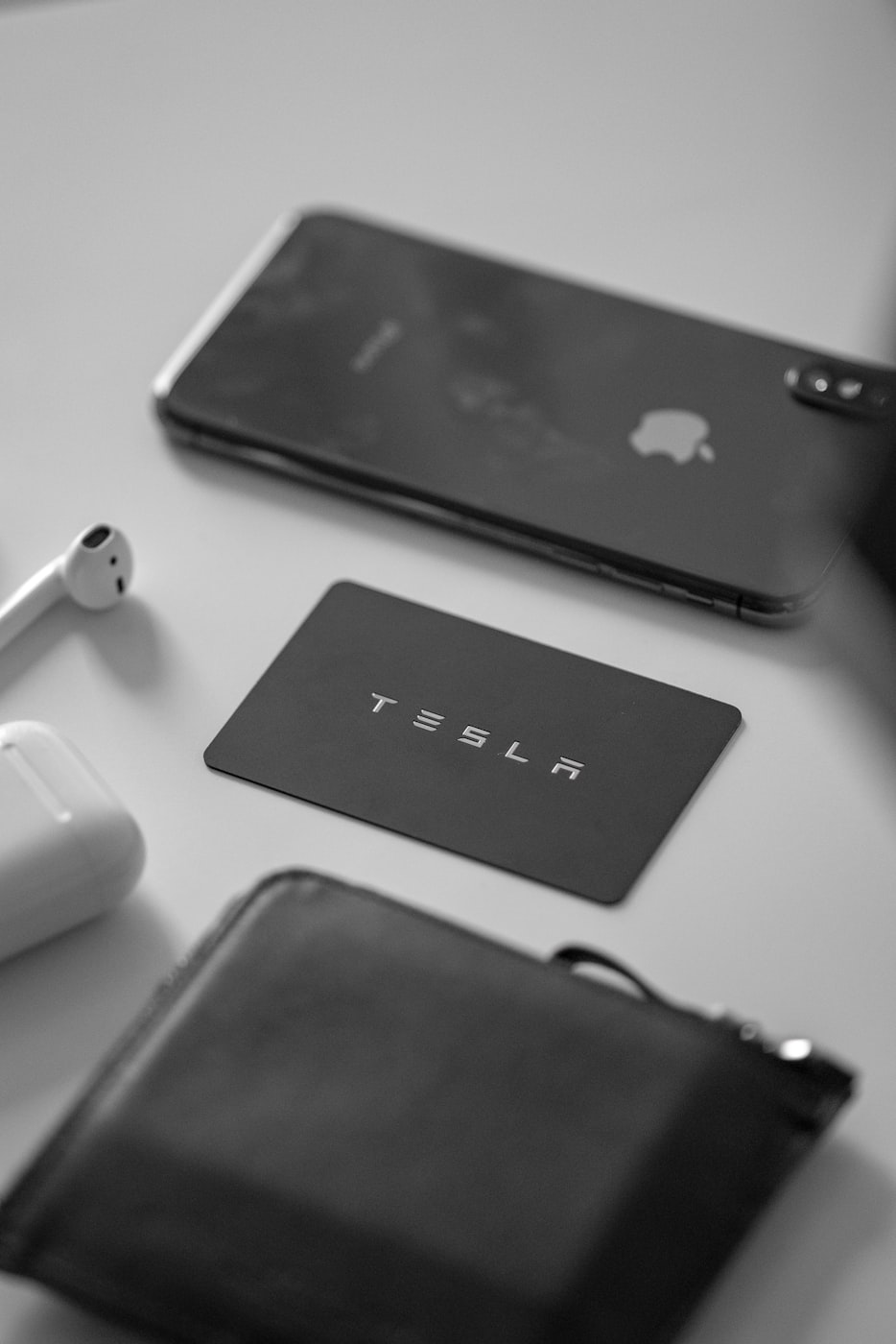 闪连加速器app官网破解版安全吗？揭秘破解版隐藏的5大风险与官方正版保障